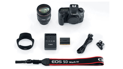 Canon EOS 5D Mark IV EF 24-70mm f/4L IS USM Kit