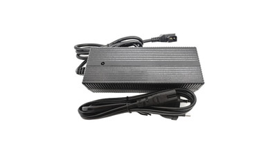 Gen Energy G-B100/B200 Series 16.8V / 6A Single Charger (D-Tap)