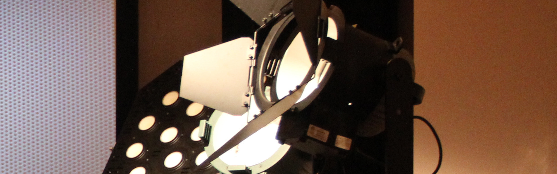 Header image for article First Look: Hive Lighting and Plasma Technology